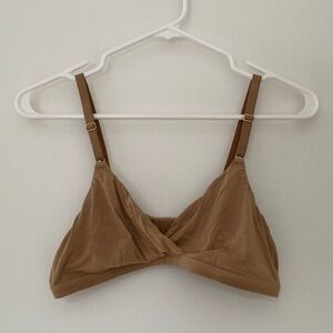 Embrace Soft-Cup Nursing Bra - M